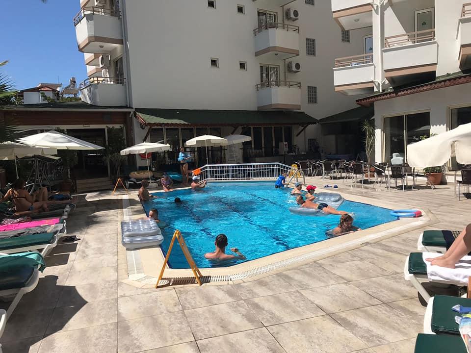 Remi Hotel Alanya Esterno foto