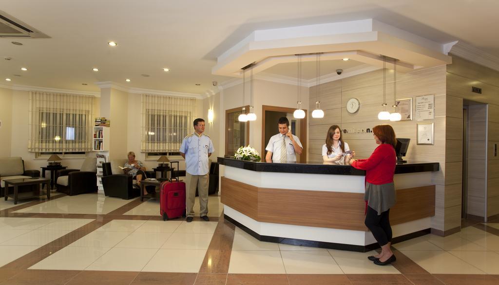 Remi Hotel Alanya Esterno foto