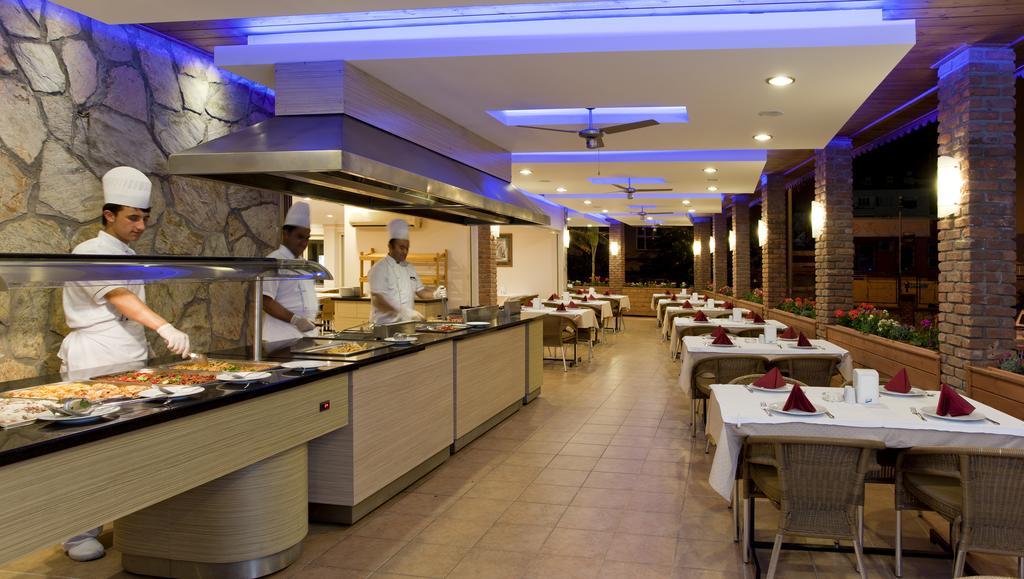 Remi Hotel Alanya Esterno foto
